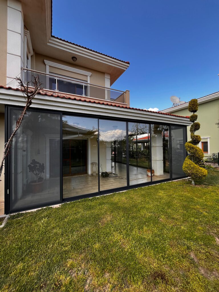 İzmir Kayar Cam Sürme Cam Cam Balkon Kış Bahçesi